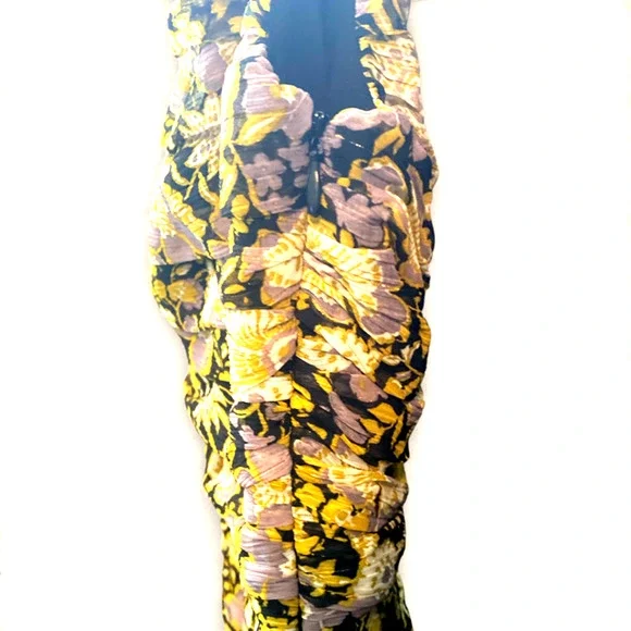 Zara Floral Dress - Picture 6 of 7